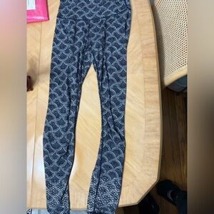 Black and White Mermaid Leggings